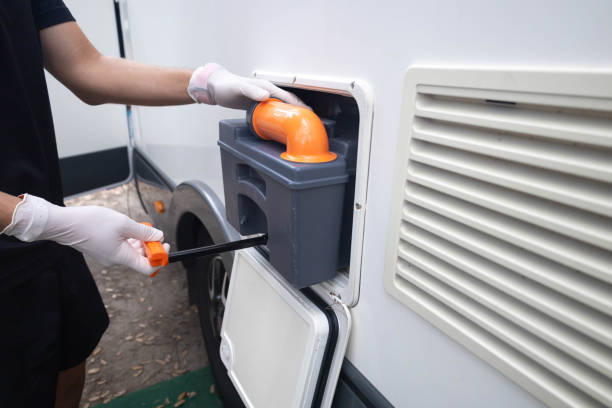 Portable Toilet Options We Offer in Hamlin, TX